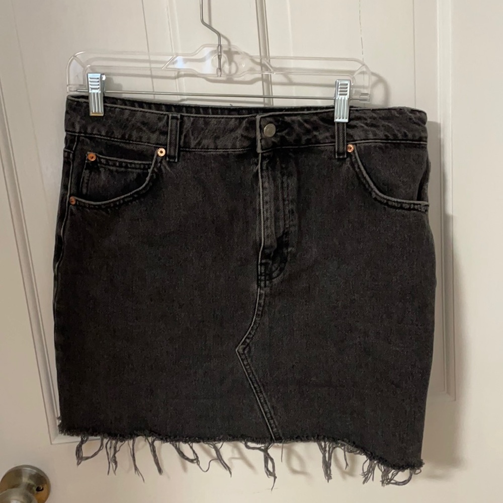 Black denim skirt